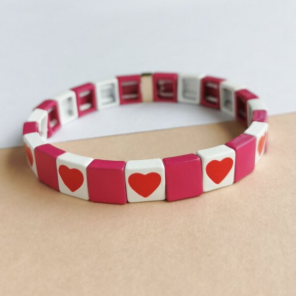 Roxanne Assoulin All Heart Enameled Stretch Bracelet. Gold Pink White - Picture 1 of 4